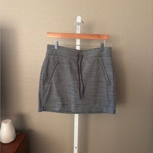 💖Athleta Gray Women's Skirt